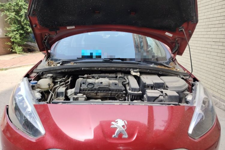 Used Peugeot 308 2012 1.6L Automatic YouShang Model Engine Bay