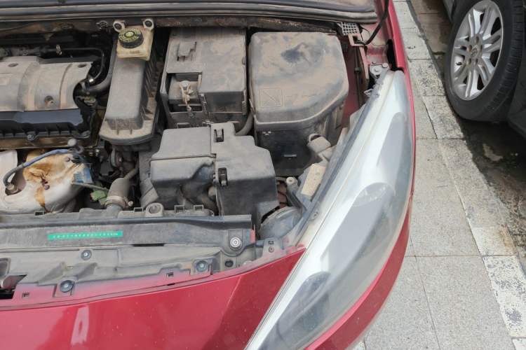 Used Peugeot 308 2012 1.6L Manual Fashion Edition Engine Bay Left