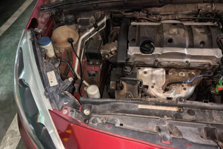 Used Peugeot 308 2012 1.6L Manual YouShang Edition Engine Bay Right