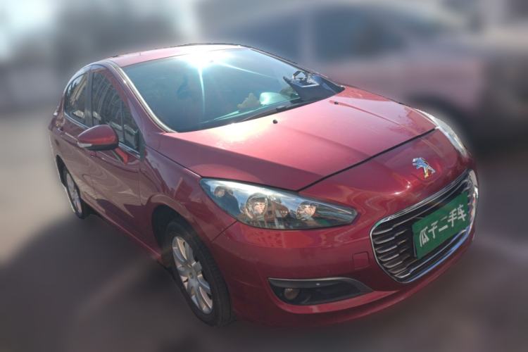 Used Peugeot 308 2012 1.6L Manual YouShang Edition Front Right 45 Deg