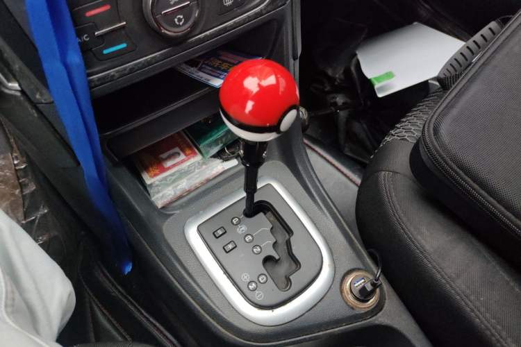 Used Peugeot 308 2012 1.6L Automatic Fashion Edition Gear Lever
