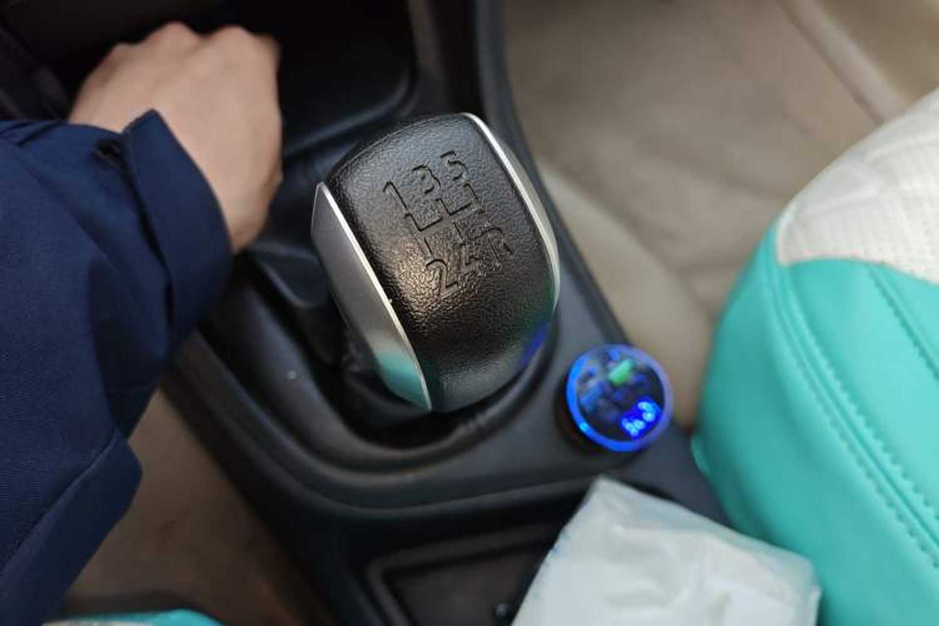 Used Peugeot 308 2012 1.6L Manual YouShang Edition Gear Lever