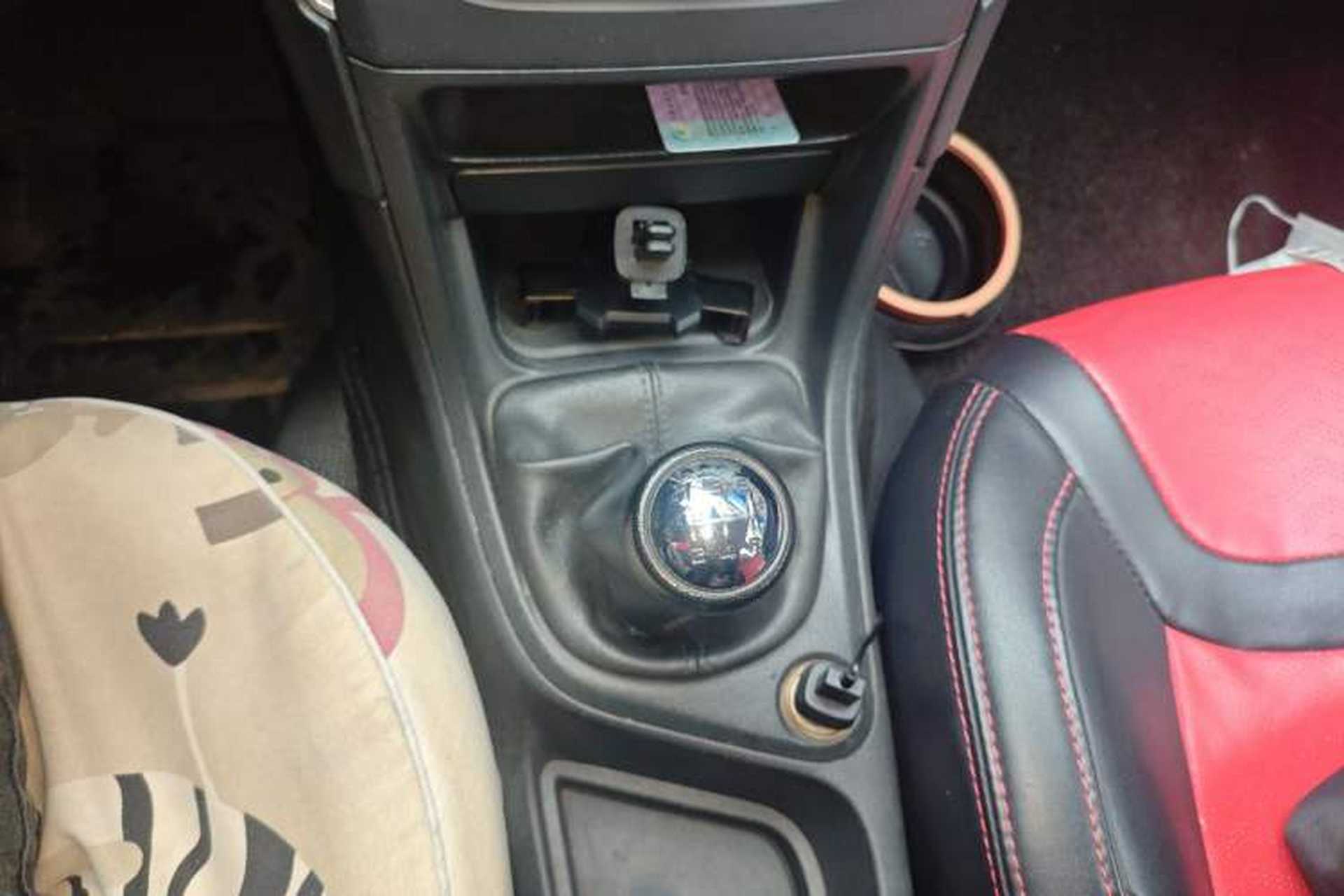 Used Peugeot 308 2012 1.6L Manual YouShang Edition Gear Lever