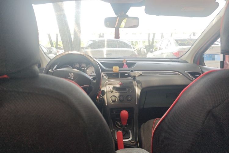 Used Peugeot 308 2012 1.6L Automatic YouShang Model Headliner
