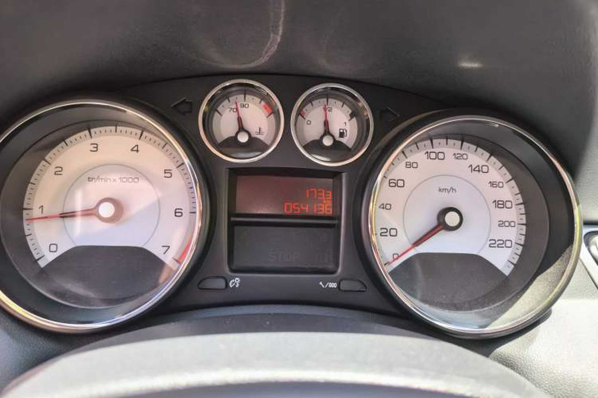Used Peugeot 308 2012 1.6L Manual YouShang Edition Instrument Cluster
