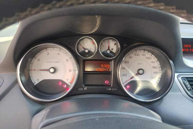 Used Peugeot 308 2012 1.6L Manual YouShang Edition Instrument Cluster