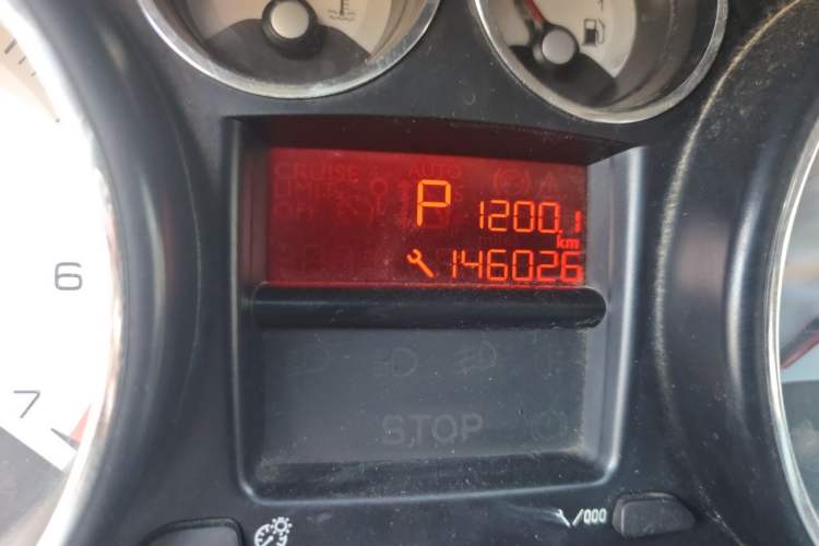 Used Peugeot 308 2012 1.6L Automatic YouShang Model Odometer Close Up
