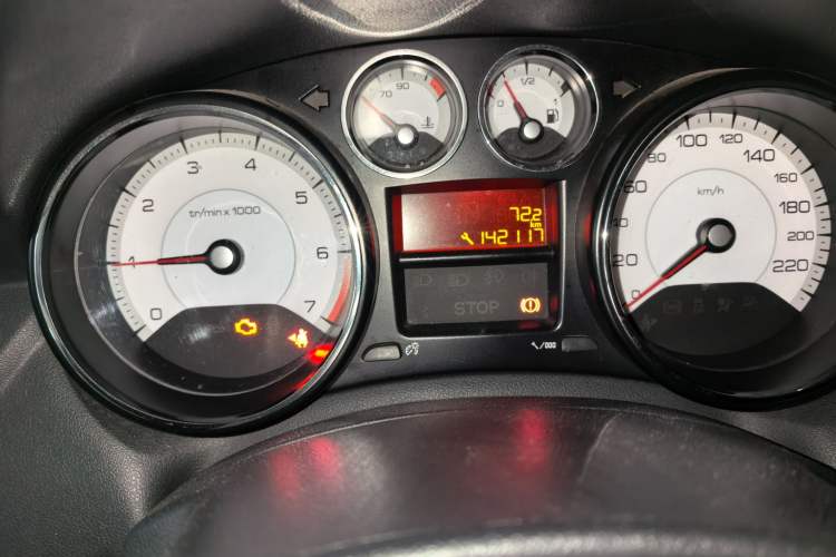 Used Peugeot 308 2012 1.6L Manual YouShang Edition Odometer Close Up