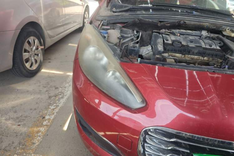 Used Peugeot 308 2012 1.6L Automatic YouShang Model Right Front Headlight