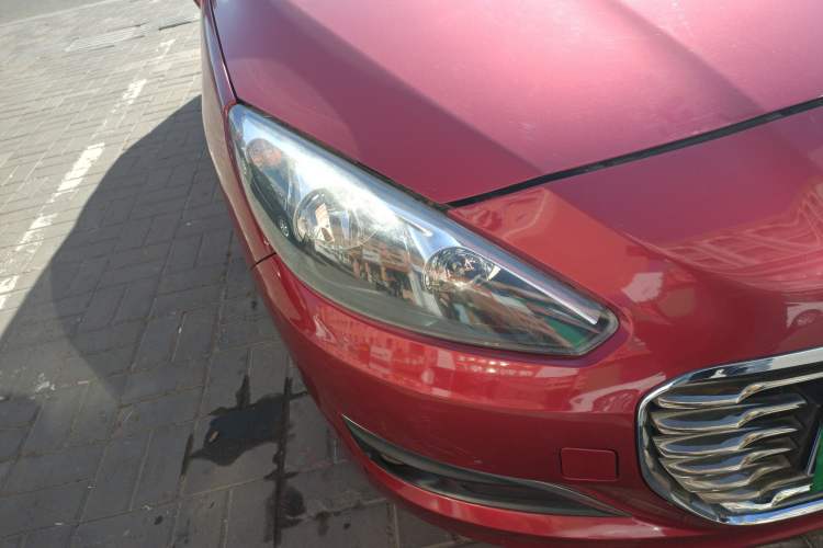 Used Peugeot 308 2012 1.6L Manual YouShang Edition Right Front Headlight