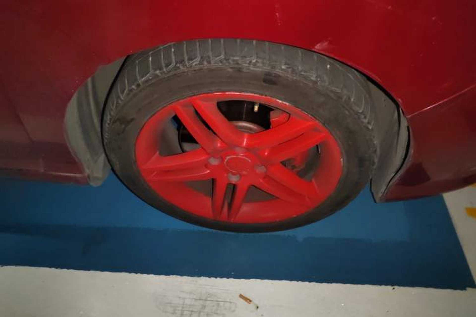 Used Peugeot 308 2012 1.6T CC Fashion Edition Right Front Wheel Hub