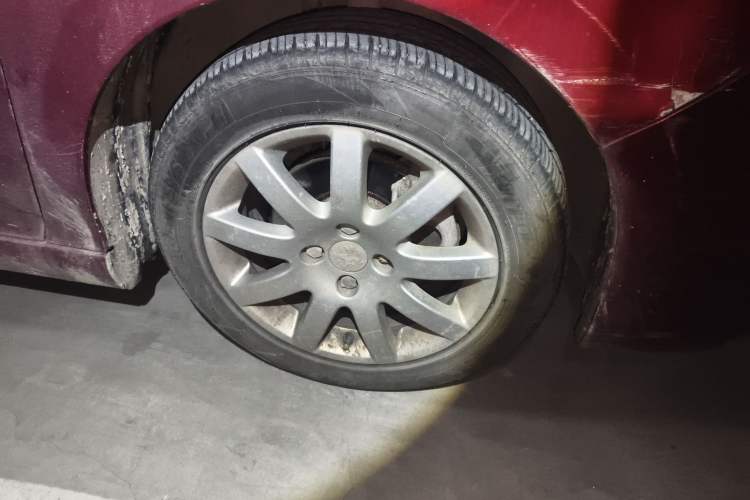 Used Peugeot 308 2012 1.6L Manual YouShang Edition Right Front Wheel Hub