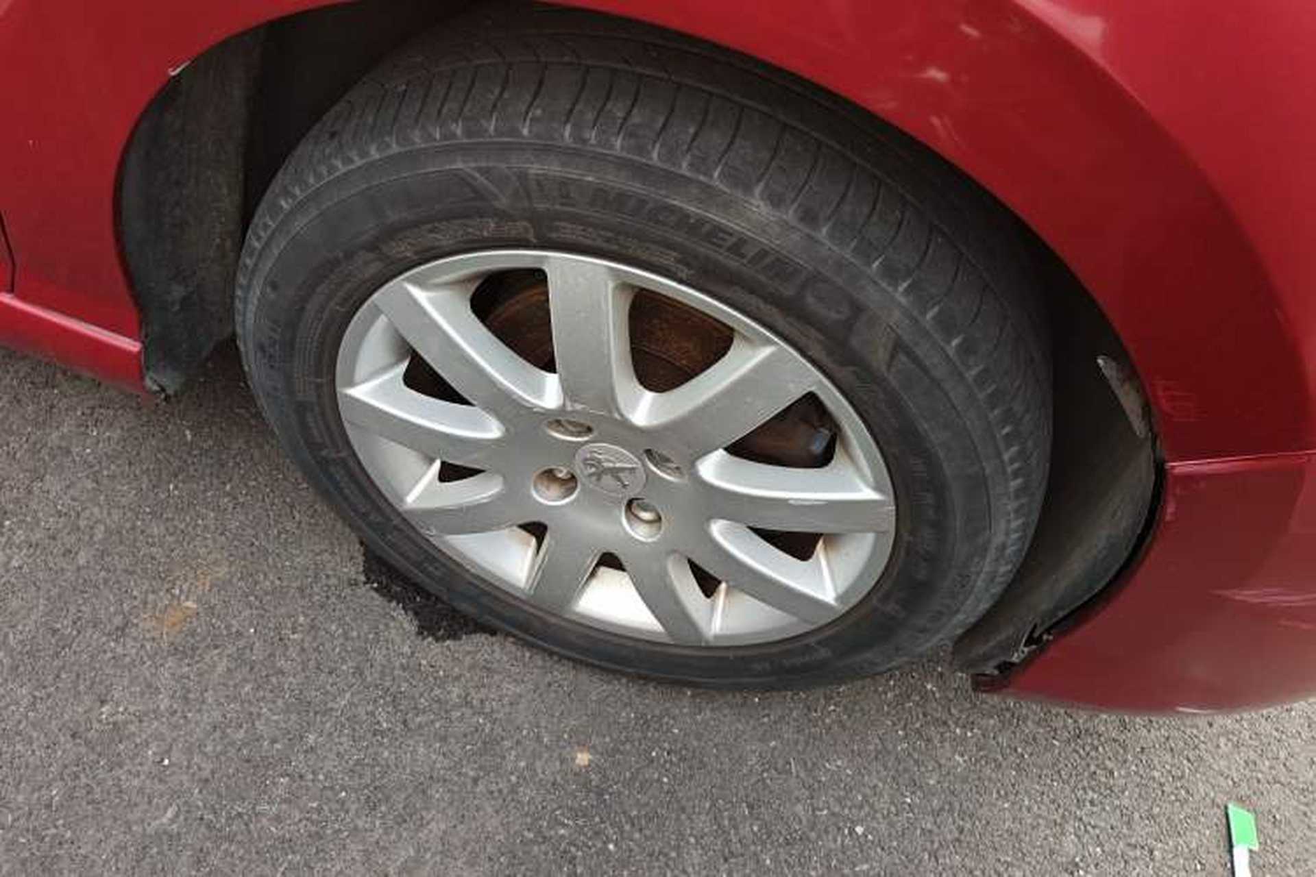 Used Peugeot 308 2012 1.6L Manual YouShang Edition Right Front Wheel Hub