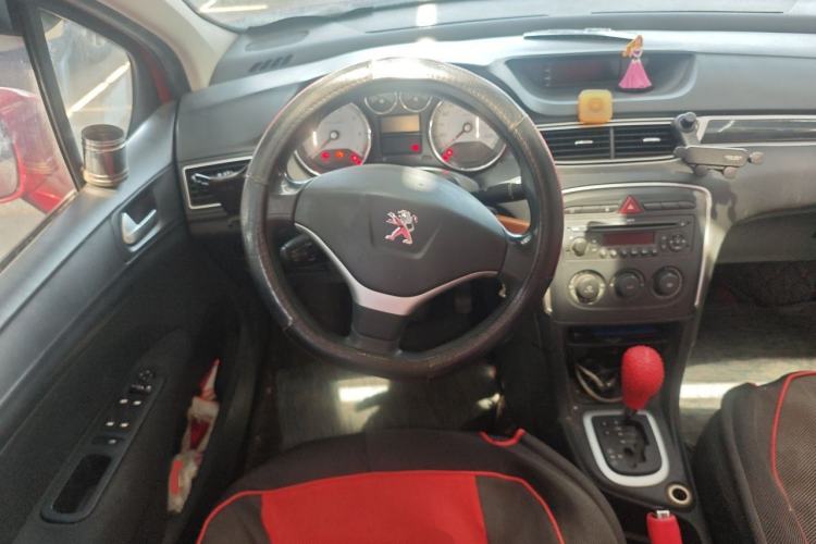Used Peugeot 308 2012 1.6L Automatic YouShang Model Steering Wheel