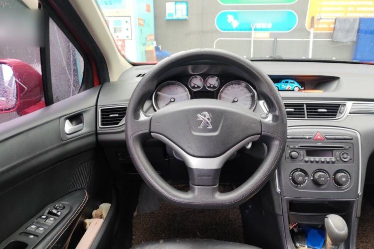 Used Peugeot 308 2012 1.6L Automatic YouShang Model Steering Wheel