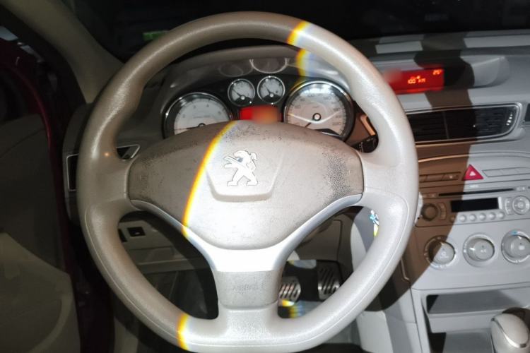 Used Peugeot 308 2012 1.6L Automatic YouShang Model Steering Wheel