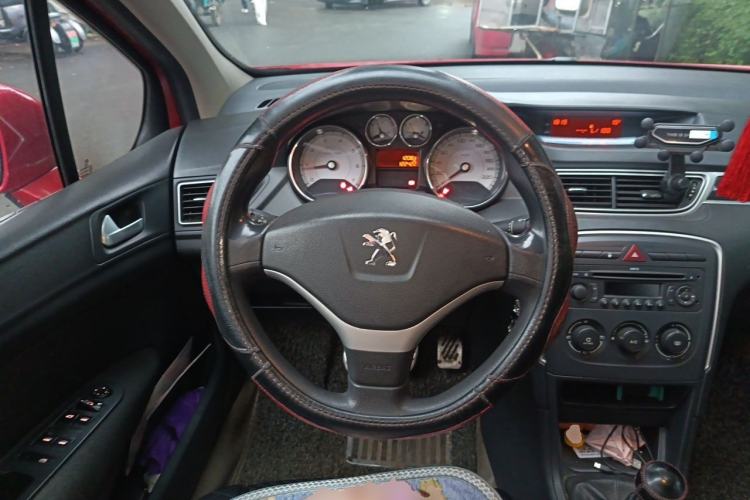 Used Peugeot 308 2012 1.6L Manual YouShang Edition Steering Wheel