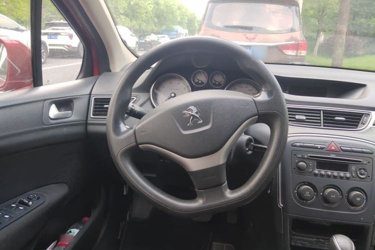 Used Peugeot 308 2012 1.6L Automatic YouShang Model Steering Wheel