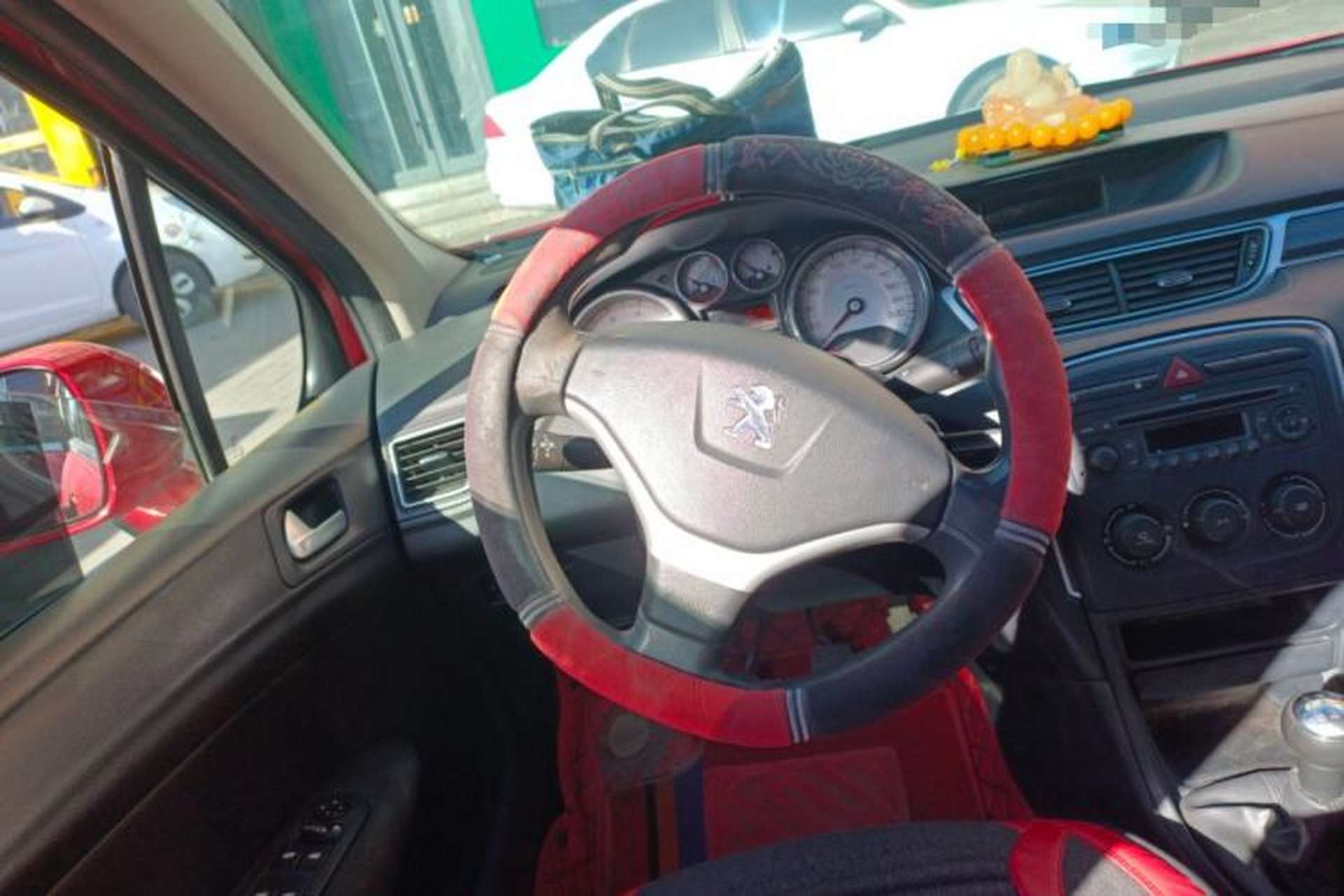 Used Peugeot 308 2012 1.6L Manual YouShang Edition Steering Wheel
