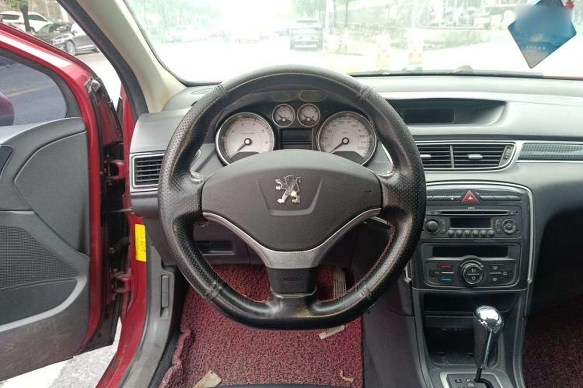 Used Peugeot 308 2012 1.6L Automatic YouShang Model Steering Wheel