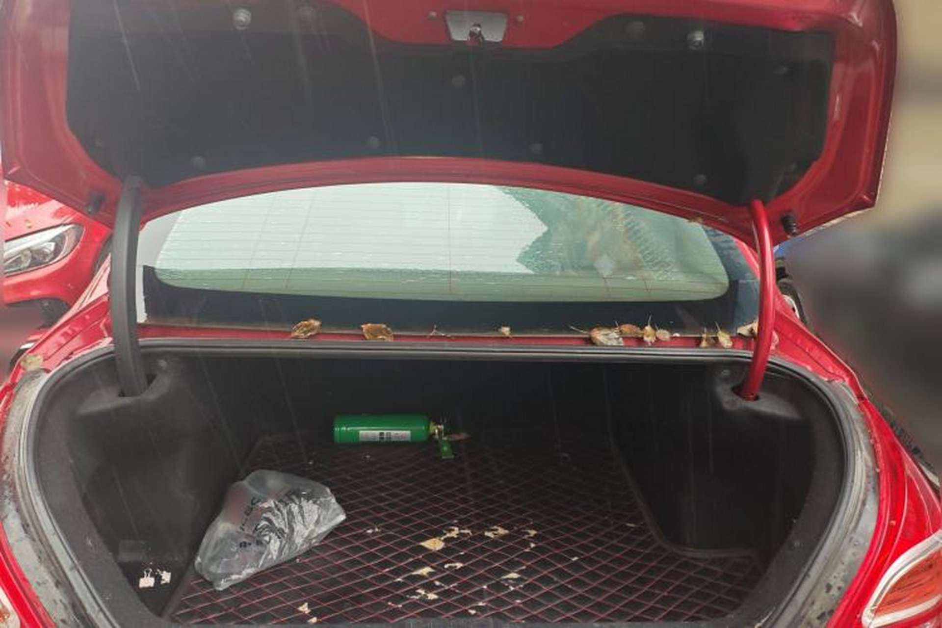 Used Peugeot 308 2012 1.6L Manual YouShang Edition Trunk