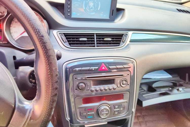 Used Peugeot 308 2012 1.6L Automatic YouShang Model Audio And AC Panel