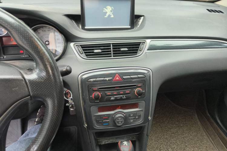 Used Peugeot 308 2012 1.6L Automatic YouShang Model Audio And AC Panel