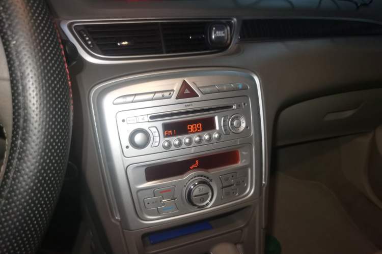 Used Peugeot 308 2012 2.0L Automatic Luxury Version Audio And AC Panel