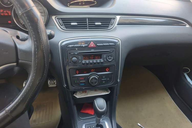 Used Peugeot 308 2012 1.6L Automatic Fashion Edition Audio And AC Panel