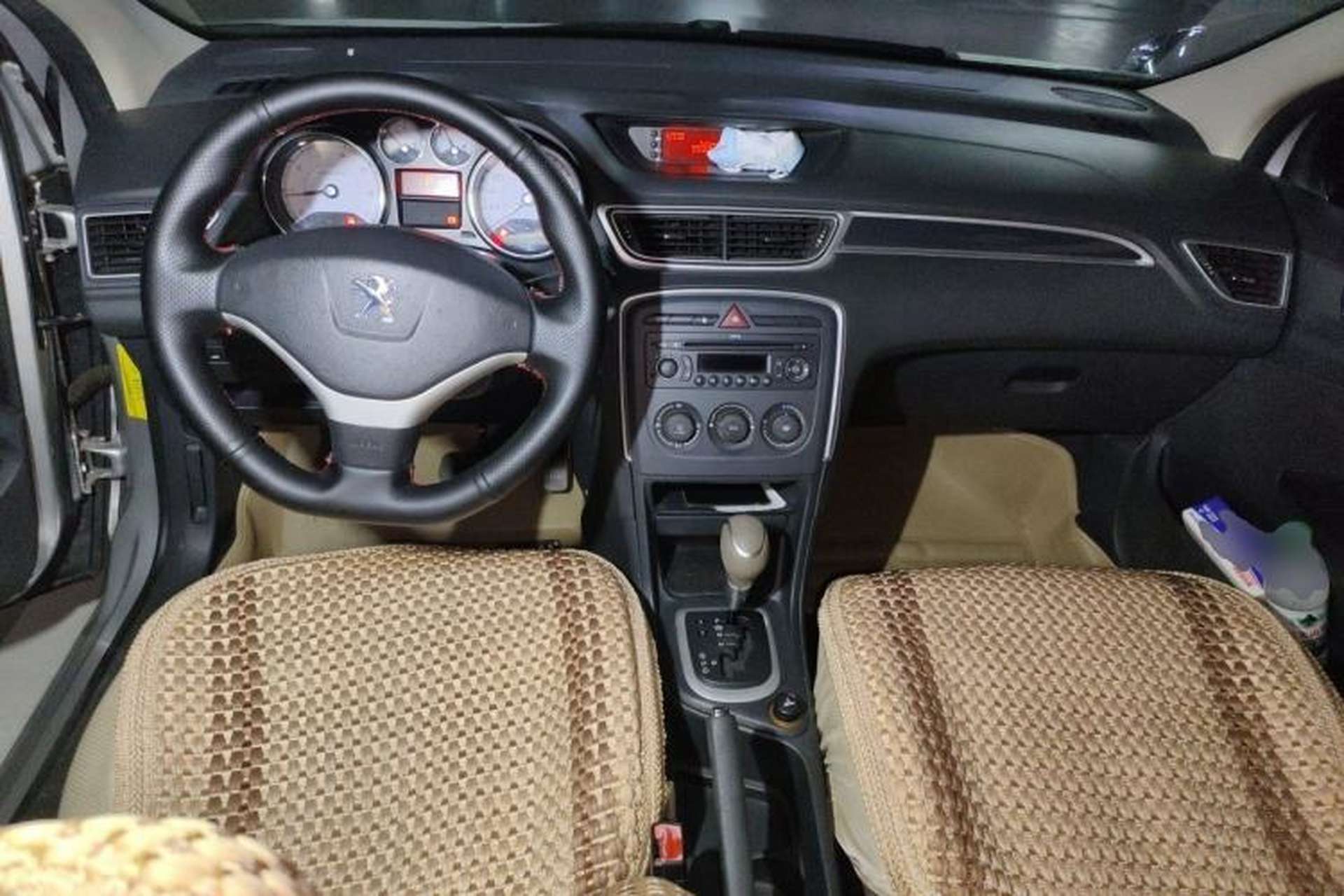 Used Peugeot 308 2012 1.6L Automatic YouShang Model Center Console