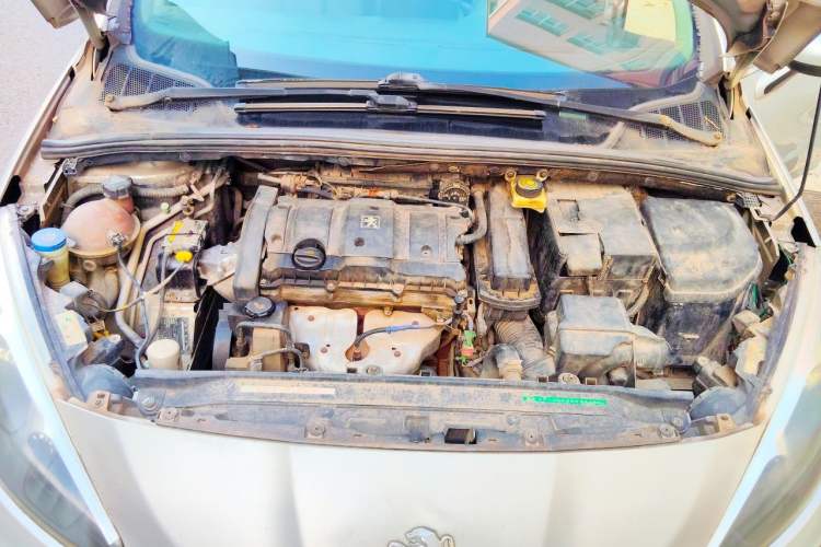 Used Peugeot 308 2012 1.6L Automatic YouShang Model Engine Bay