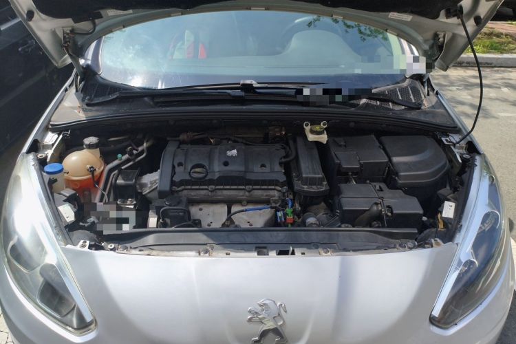 Used Peugeot 308 2012 1.6L Manual YouShang Edition Engine Bay