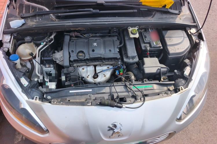 Used Peugeot 308 2012 1.6L Manual YouShang Edition Engine Bay