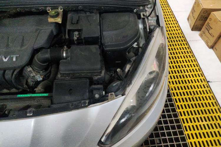 Used Peugeot 308 2012 2.0L Automatic Fashion Edition Engine Bay Left