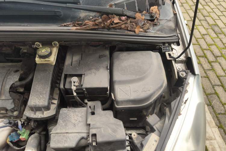 Used Peugeot 308 2012 1.6L Automatic YouShang Model Engine Bay Left