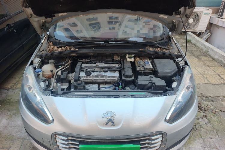 Used Peugeot 308 2012 1.6L Automatic Fashion Edition Engine Bay
