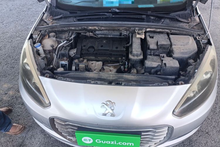 Used Peugeot 308 2012 1.6L Manual YouShang Edition Engine Bay