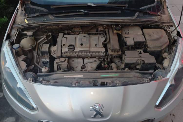 Used Peugeot 308 2012 1.6L Automatic YouShang Model Engine Bay