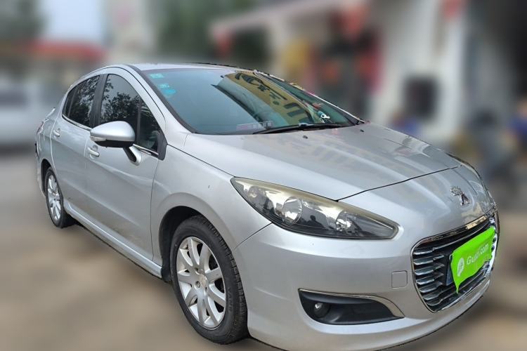 Used Peugeot 308 2012 1.6L Manual YouShang Edition Front Right 45 Deg