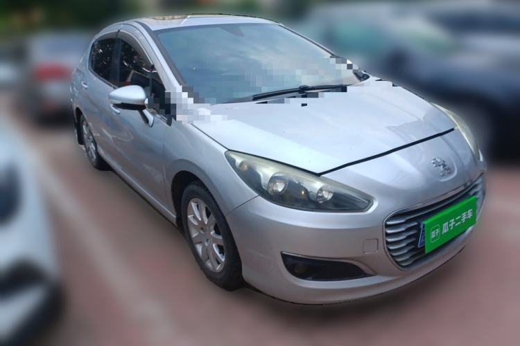 Used Peugeot 308 2012 1.6L Manual Fashion Edition Front Right 45 Deg