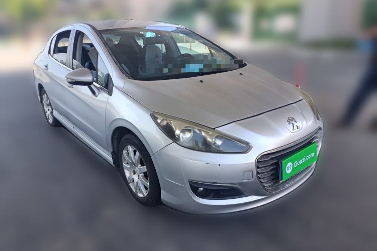 Used Peugeot 308 2012 1.6L Manual YouShang Edition Front Right 45 Deg