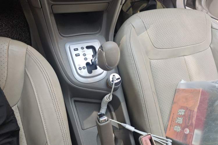 Used Peugeot 308 2012 2.0L Automatic Luxury Version Gear Lever