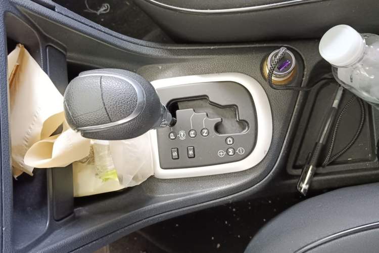 Used Peugeot 308 2012 1.6L Automatic YouShang Model Gear Lever