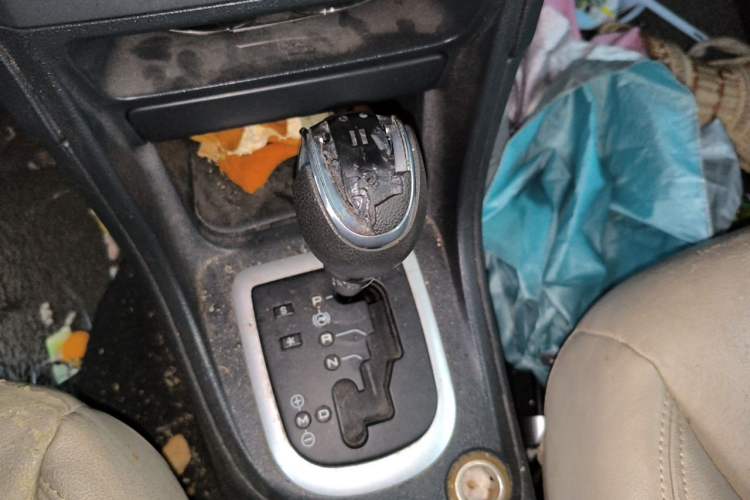 Used Peugeot 308 2012 1.6L Roland Garros Edition Gear Lever
