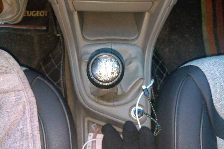 Used Peugeot 308 2012 1.6L Manual Fashion Edition Gear Lever
