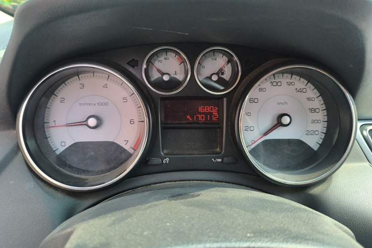 Used Peugeot 308 2012 1.6L Manual YouShang Edition Instrument Cluster