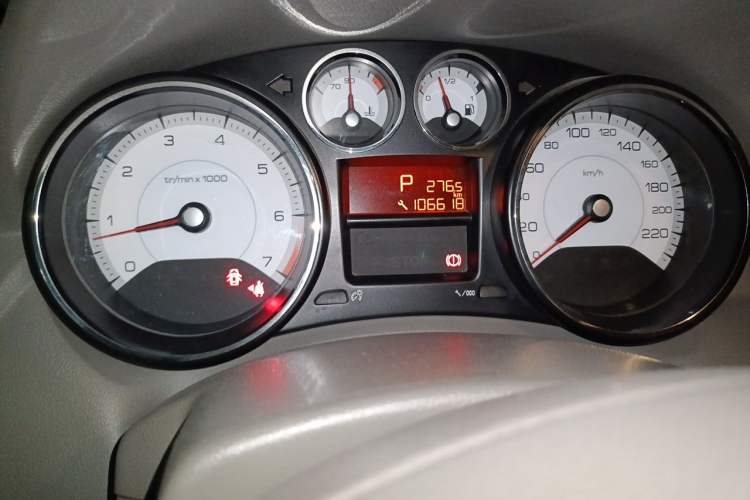 Used Peugeot 308 2012 2.0L Automatic Luxury Version Instrument Cluster