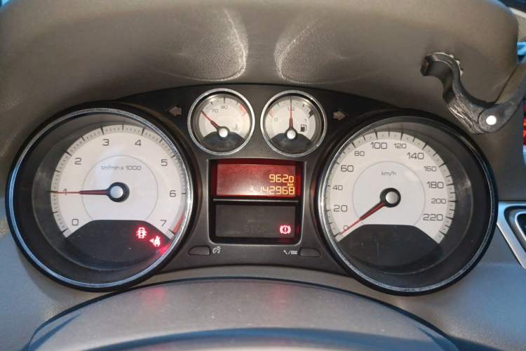 Used Peugeot 308 2012 1.6L Manual Fashion Edition Instrument Cluster