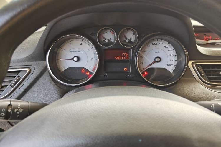 Used Peugeot 308 2012 1.6L Manual YouShang Edition Instrument Cluster