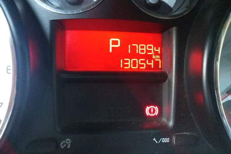 Used Peugeot 308 2012 1.6L Automatic YouShang Model Odometer Close Up